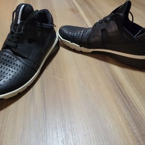 Ecco womens Shoes Size 37 us Size 6/6.5 black